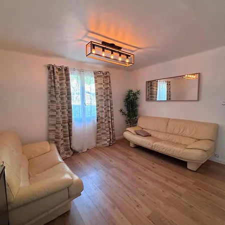 Apartment De Maison Rustica *